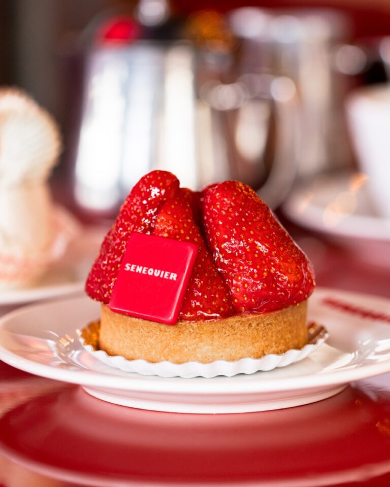 Tarte aux fraises Senequier Saint-Tropez